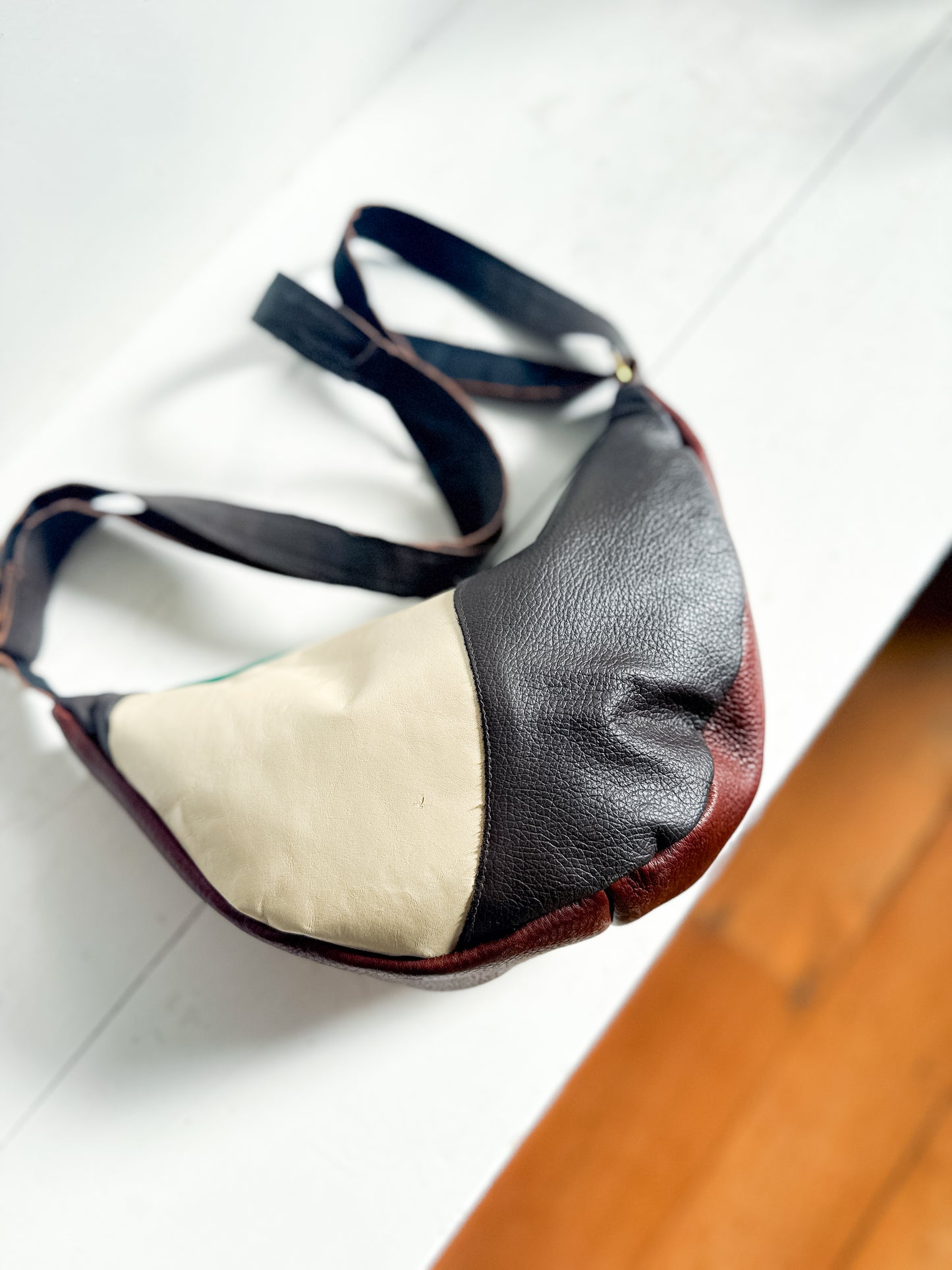 Leather Bag - Brown/Gold